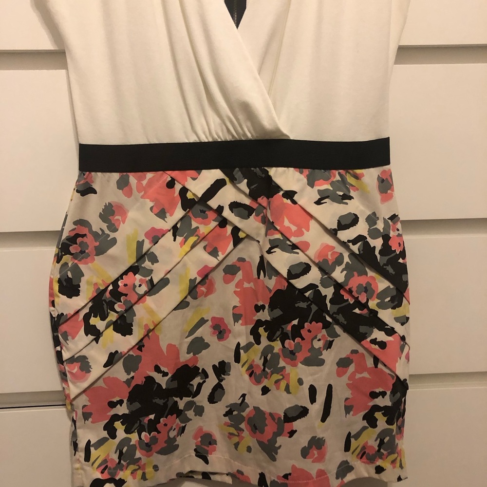 Formal Dress - Picture 5 of 5